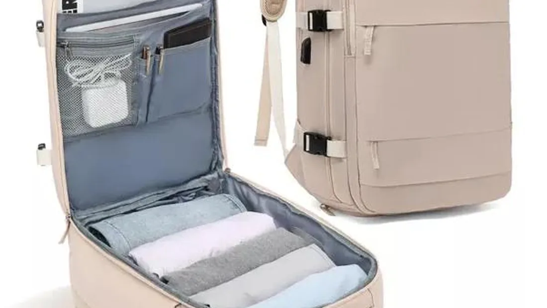 Backpack manufacturing with sewing bags