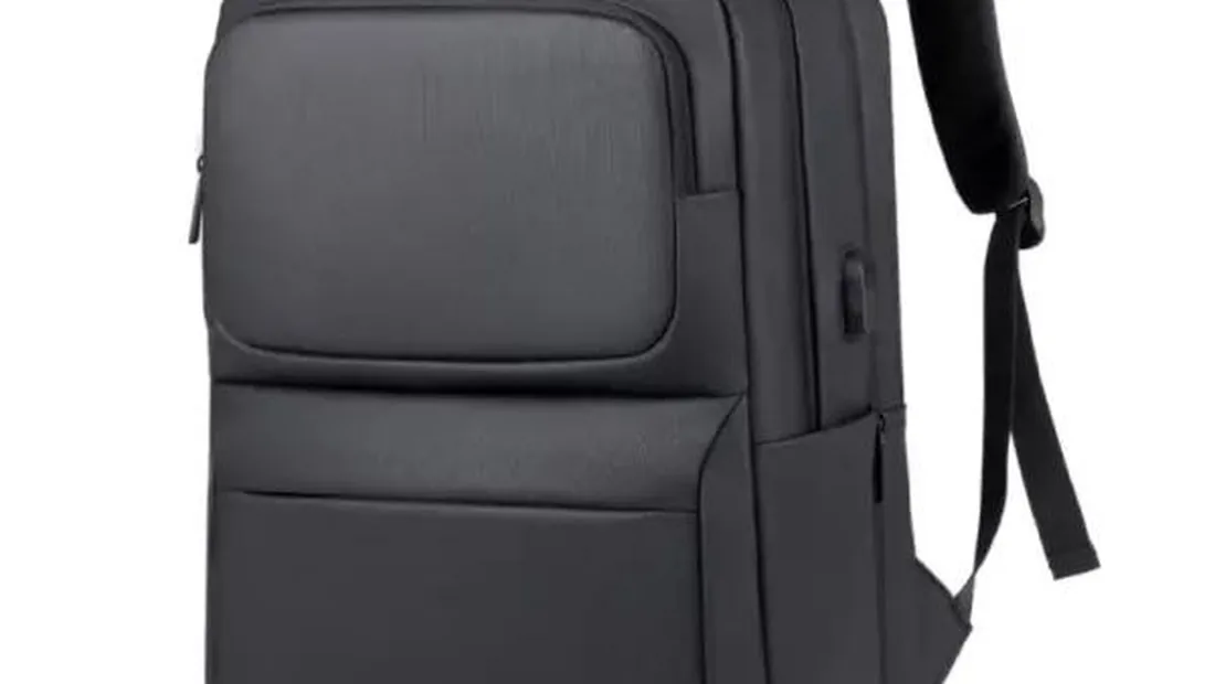Average size 25 liter everyday backpack in neutral fabric